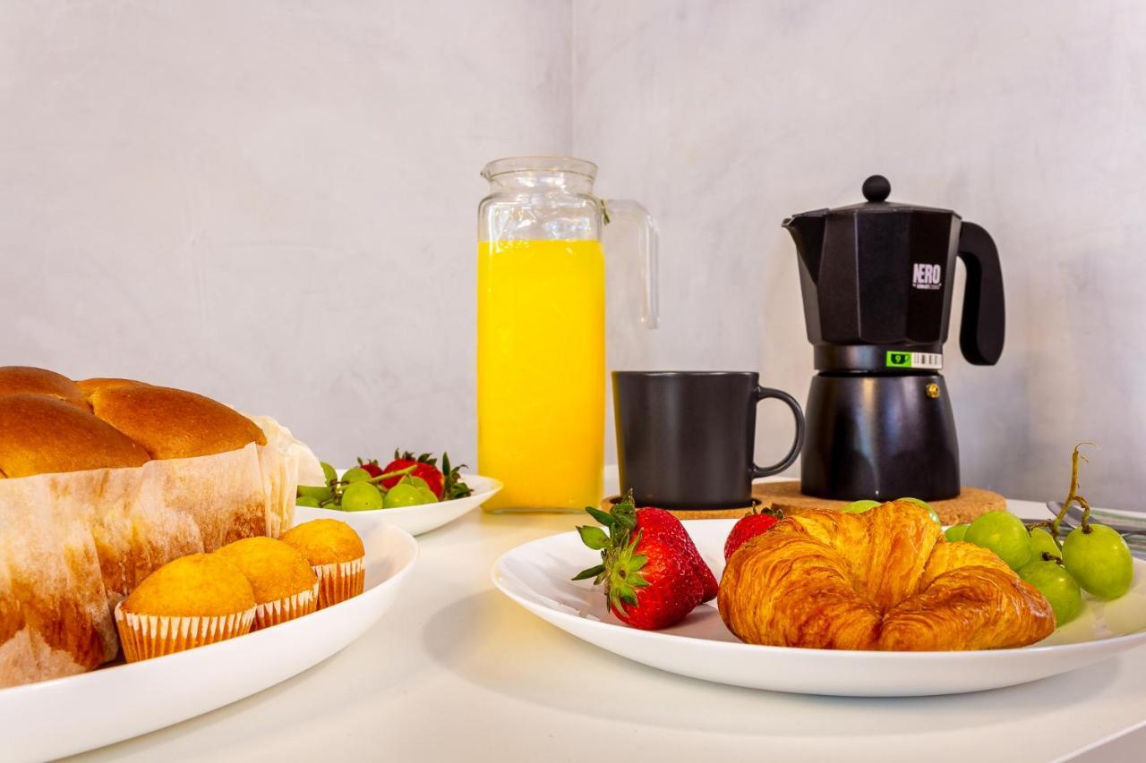 Carlos Beach Ground Floor Apartment & Parking 토레몰리노스 외부 사진