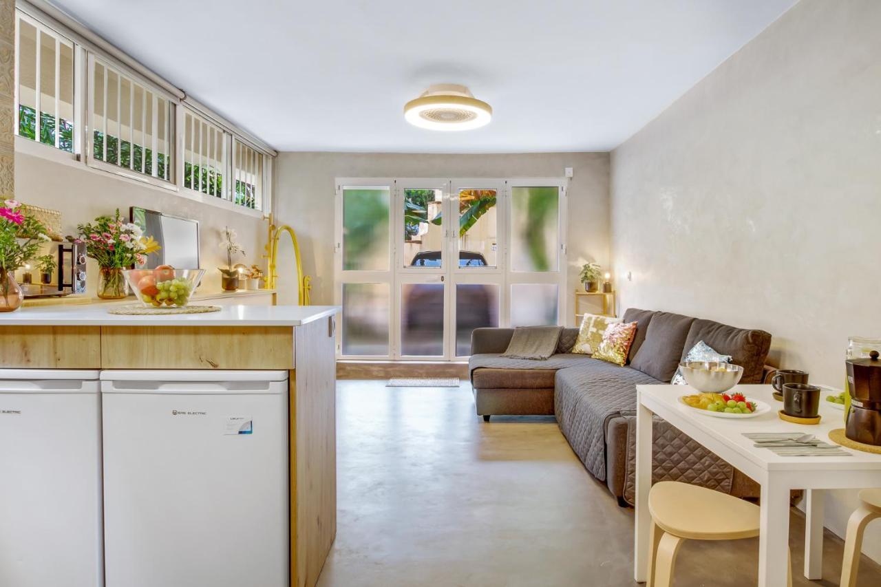 Carlos Beach Ground Floor Apartment & Parking 토레몰리노스 외부 사진