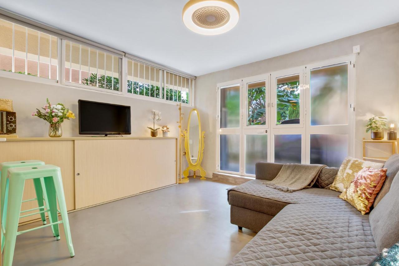 Carlos Beach Ground Floor Apartment & Parking 토레몰리노스 외부 사진
